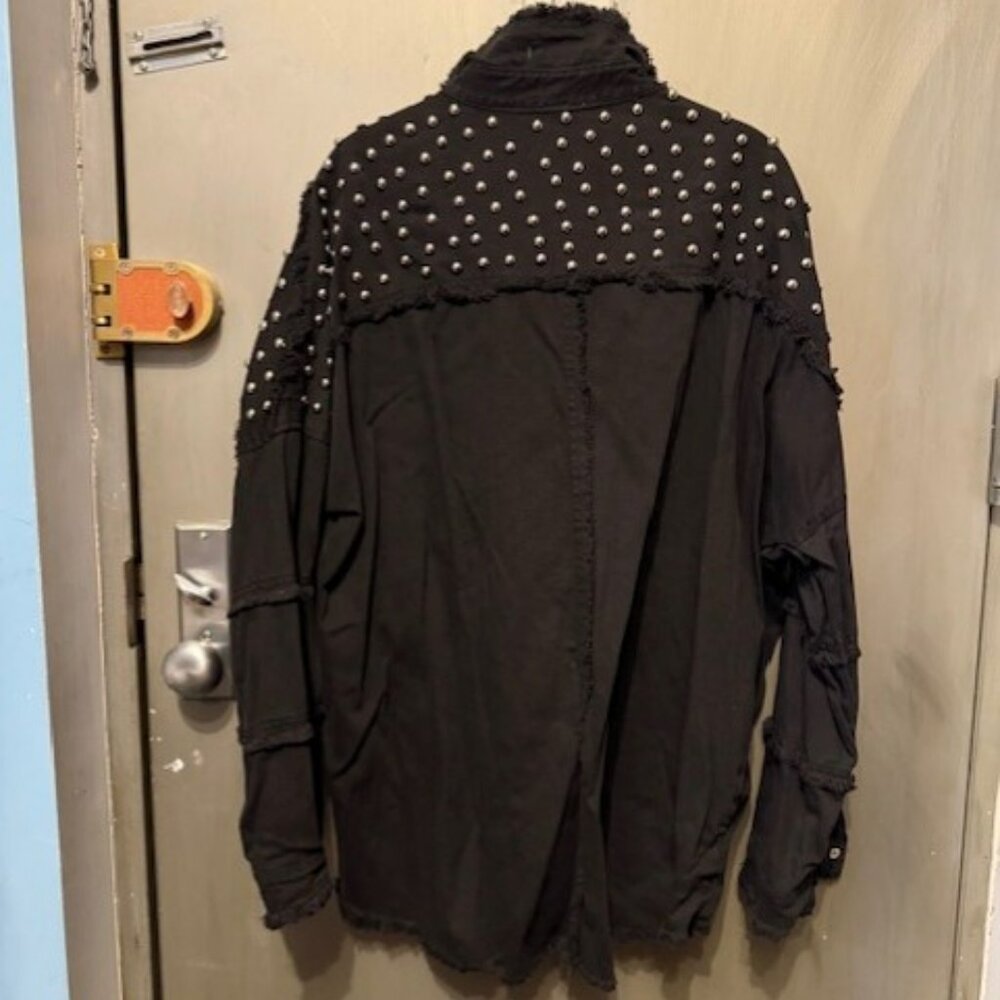 Elan Studded Distressed Black Chambray Denim Shacket - NWOT - Picture 14 of 16